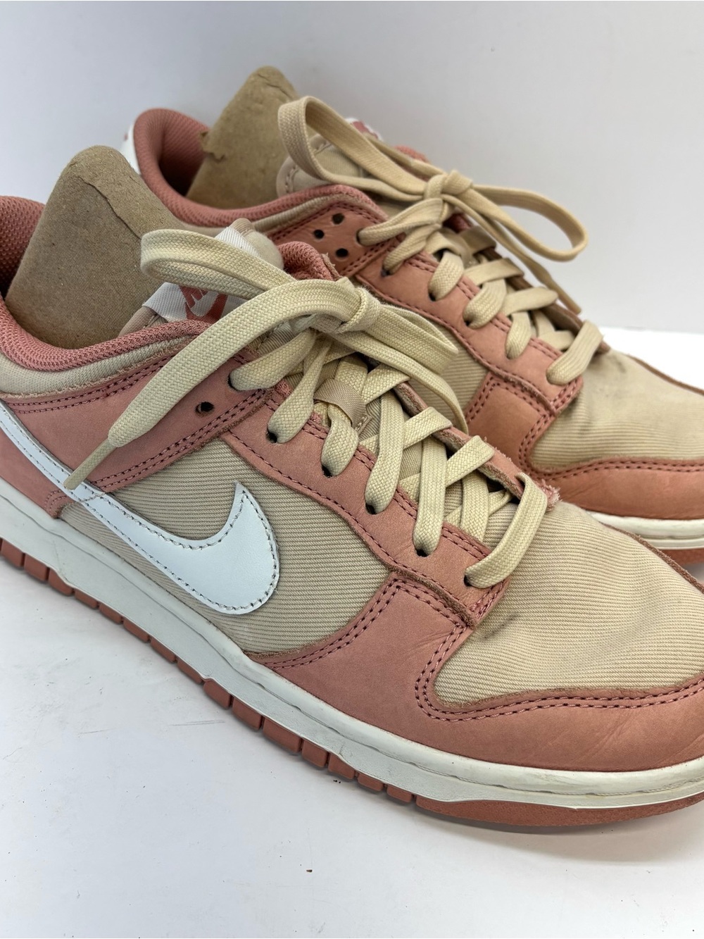 Nike Dunk Low Retro Men 9.5/Women 11 'Red Stardust' Sneakers Shoes FB8895-601